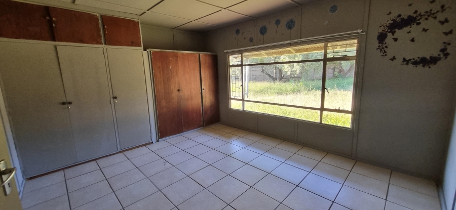 7 Bedroom Property for Sale in Zoutpansdrift A H North West